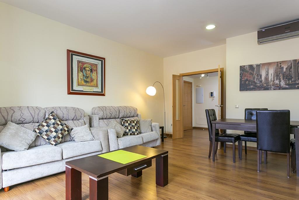 Apartments Center Madrid Szoba fotó