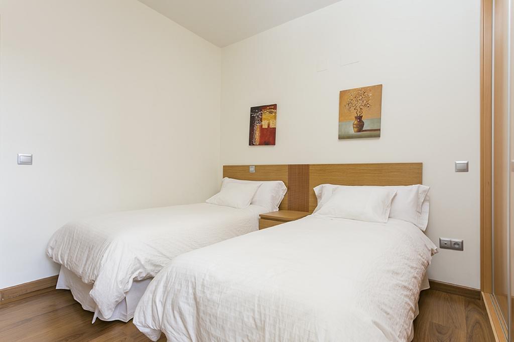 Apartments Center Madrid Szoba fotó
